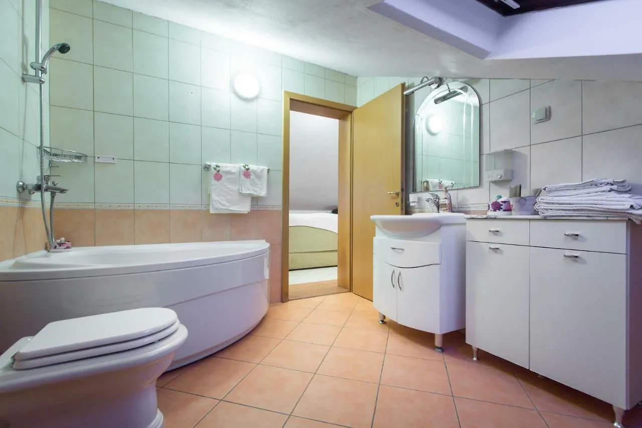 Apartments Peric Kampor Croazia