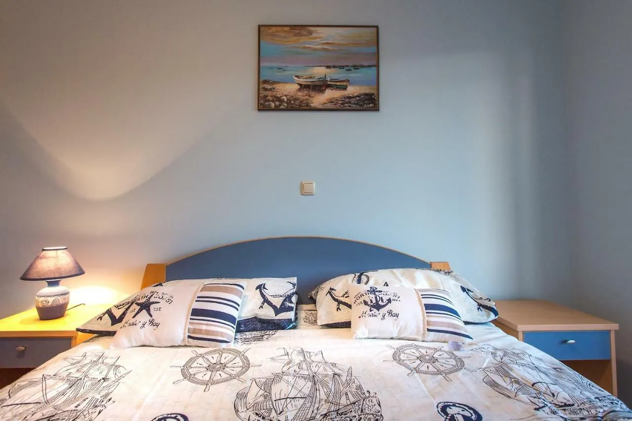 Apartments Peric Kampor Croatia